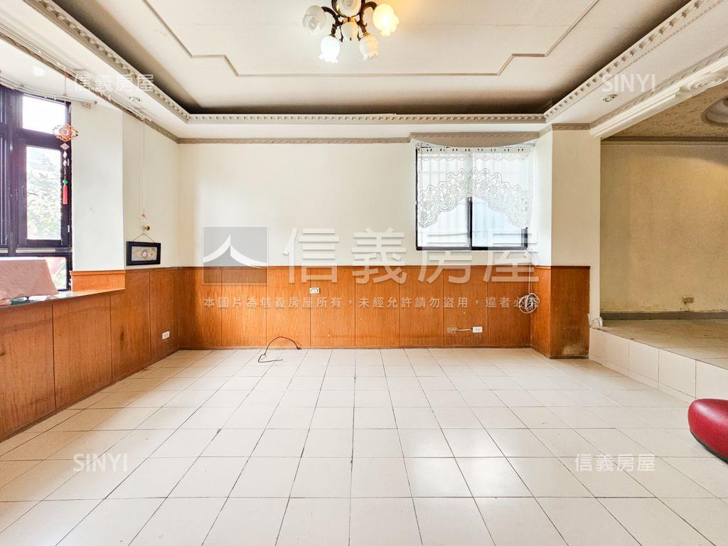 陽光山林幽靜深遠美透天房屋室內格局與周邊環境