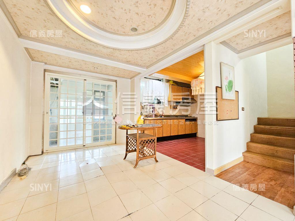 陽光山林幽靜深遠美透天房屋室內格局與周邊環境