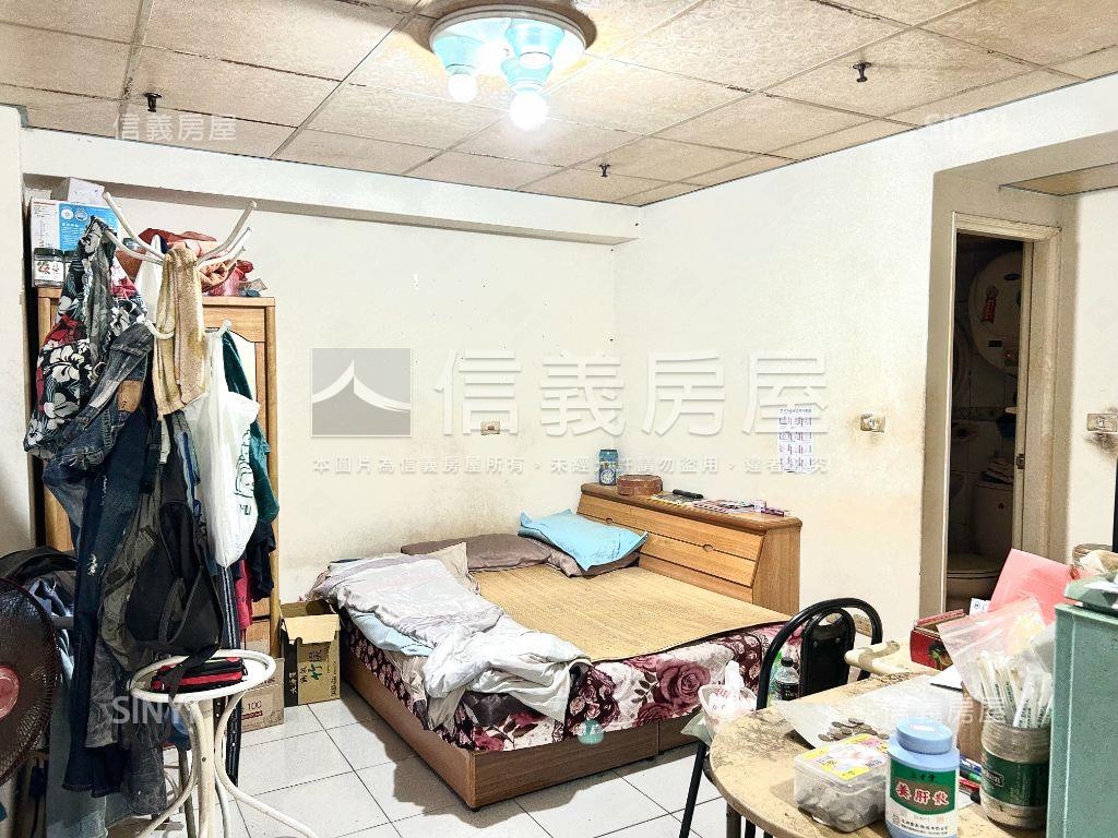 富達高樓收租三房房屋室內格局與周邊環境