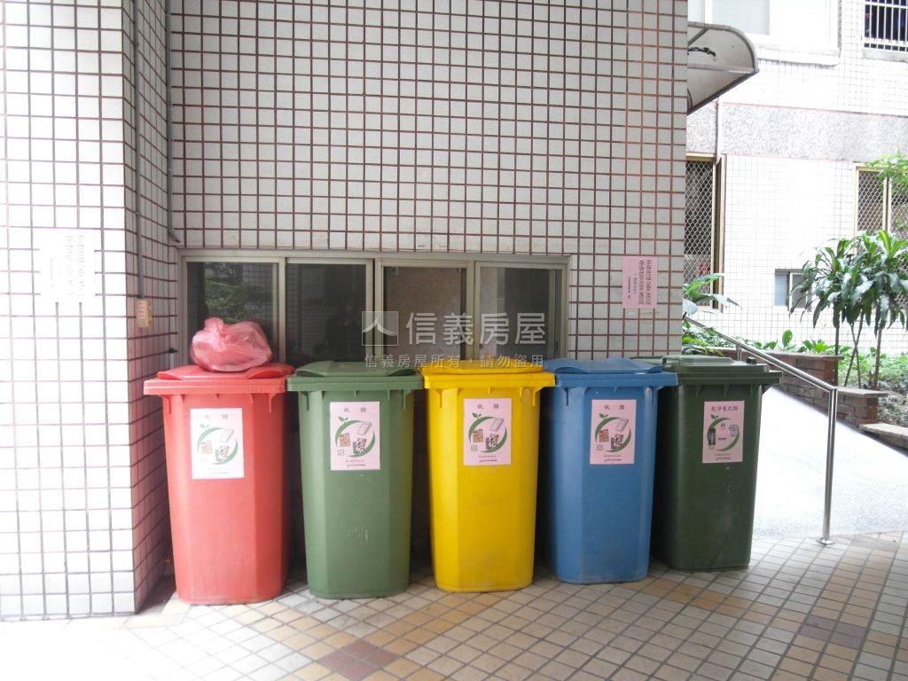 近捷運＊櫻花園邸漂亮樓店房屋室內格局與周邊環境