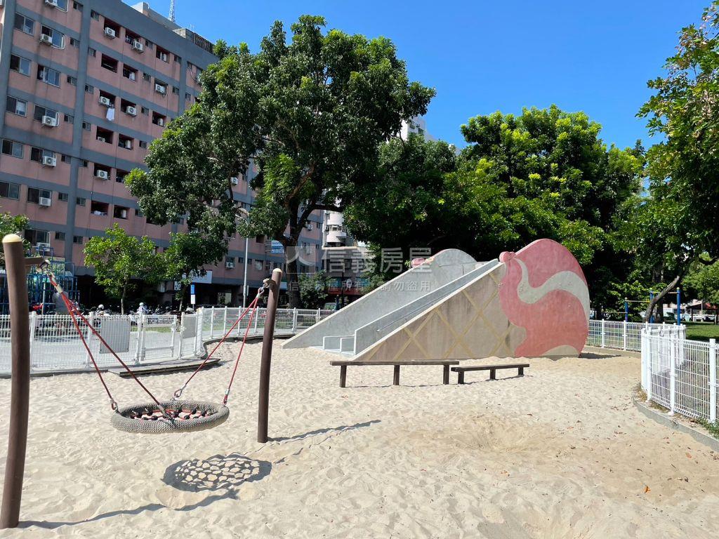 近捷運＊櫻花園邸漂亮樓店房屋室內格局與周邊環境