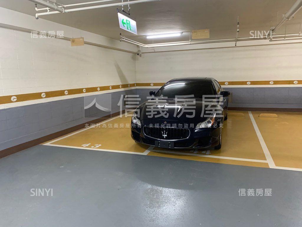 正面公園米蘭苑高樓豪邸房屋室內格局與周邊環境