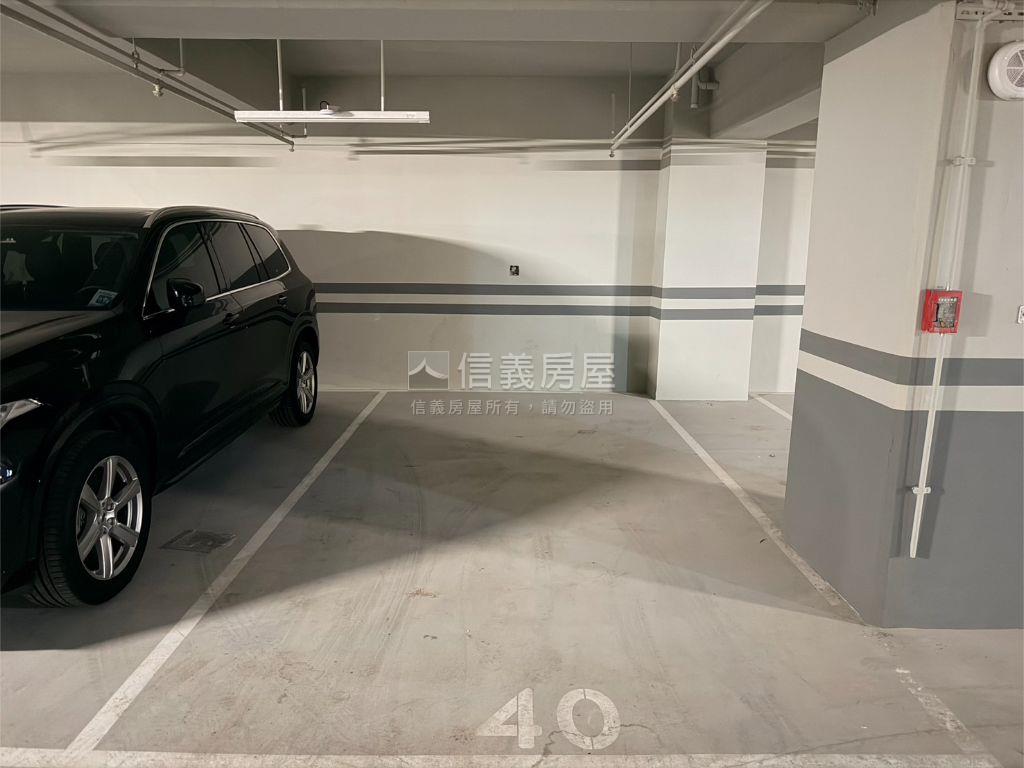 眺望樹海三房平車房屋室內格局與周邊環境