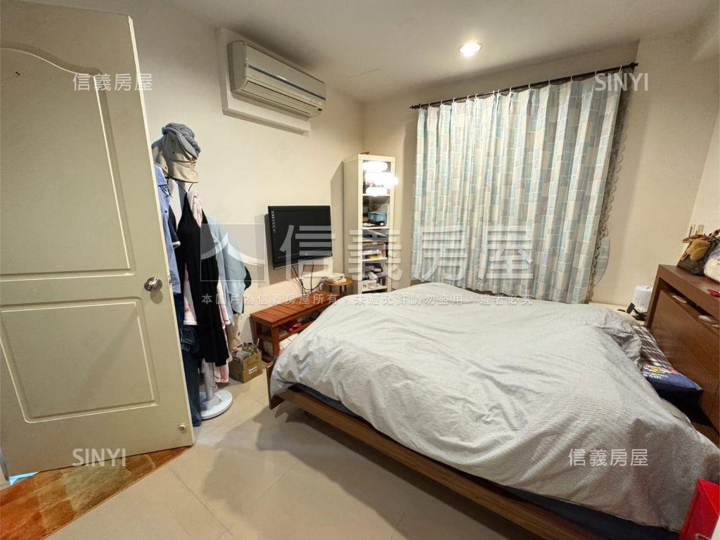 稀有西班牙水花園方正二房房屋室內格局與周邊環境