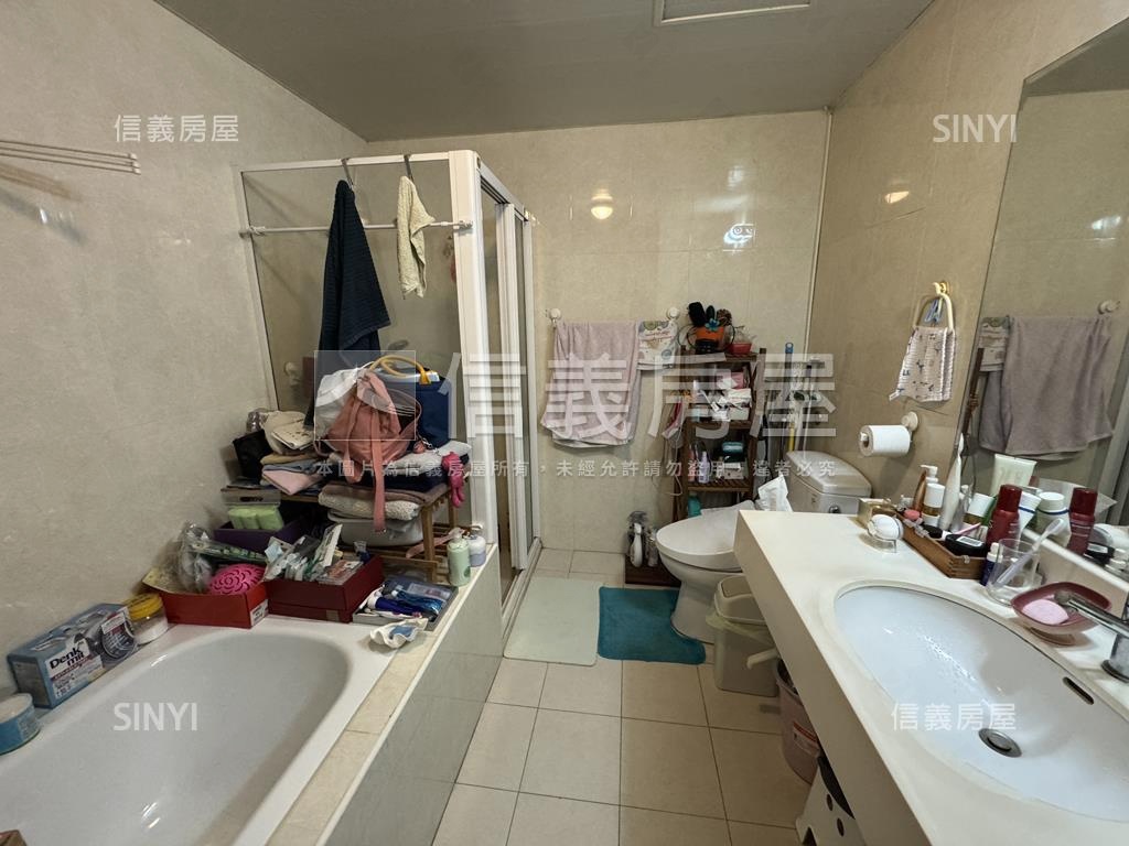 稀有西班牙水花園方正二房房屋室內格局與周邊環境
