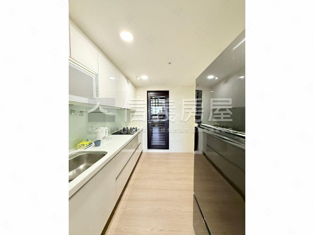 ＡＩ綠能高樓層美房房屋室內格局與周邊環境