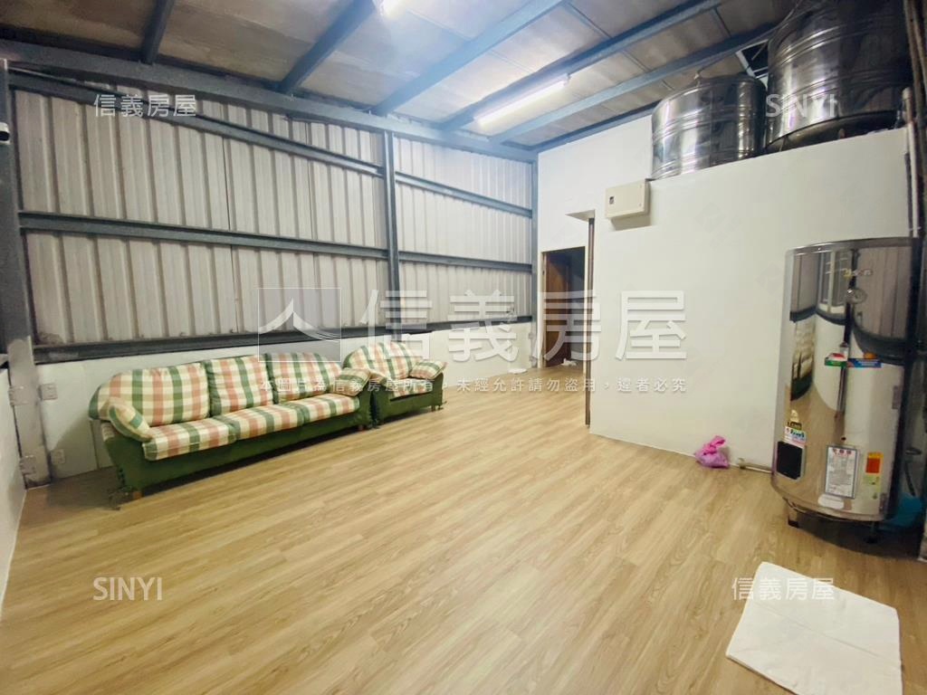 近忠貞市場裝潢美透天房屋室內格局與周邊環境