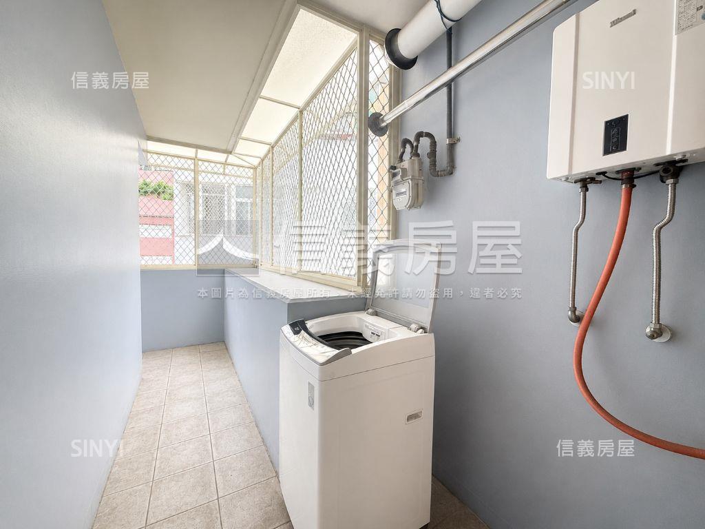 西區◆柳川旁四房可停車房屋室內格局與周邊環境