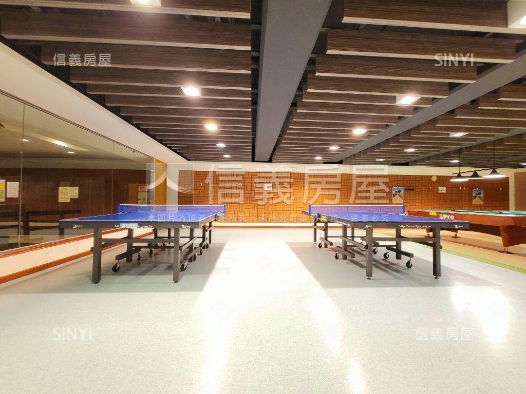 鳳翔邊間臻美峰景房屋室內格局與周邊環境