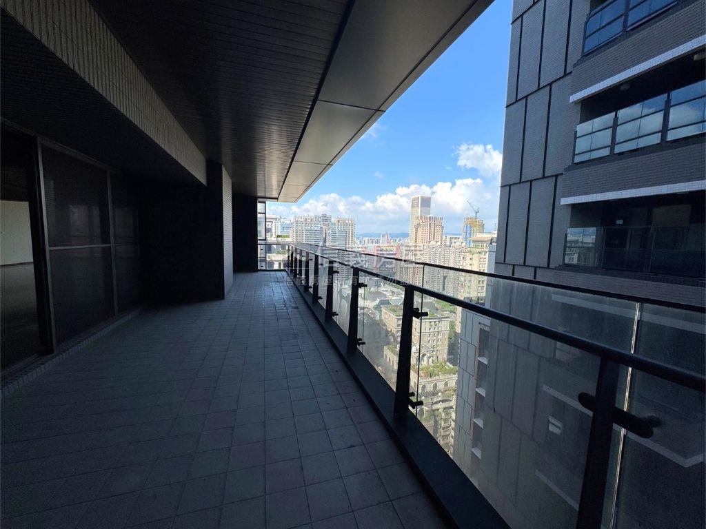 四季天韻高樓｜歌劇院視野房屋室內格局與周邊環境