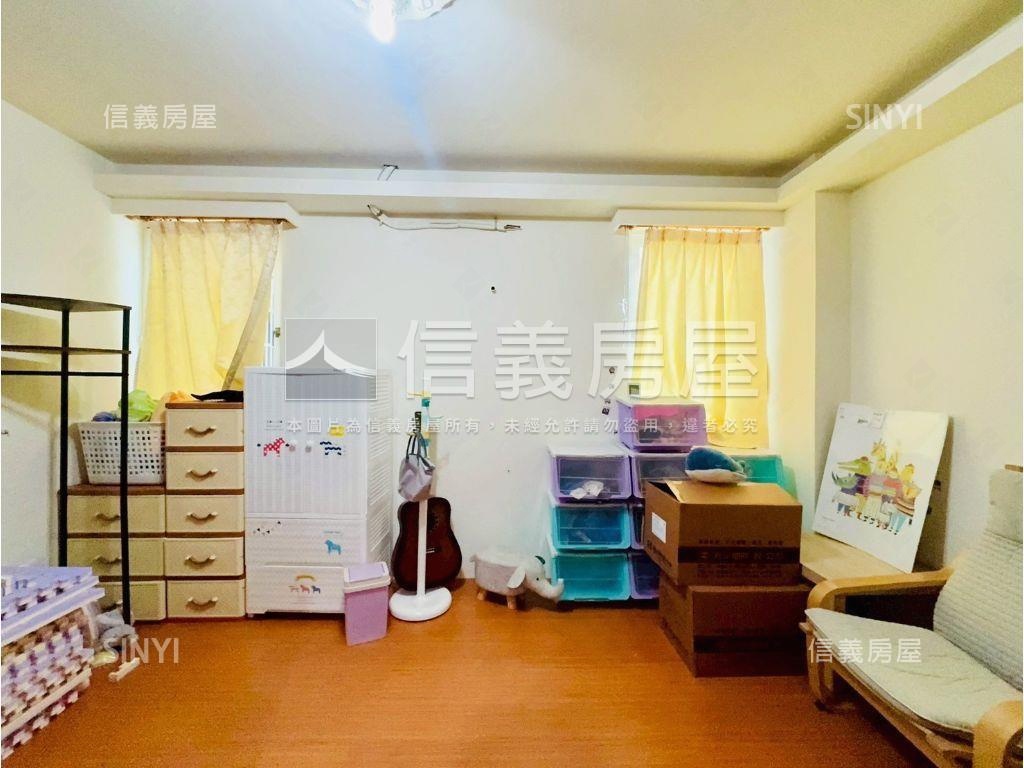 近楊梅交流道邊間４房透天房屋室內格局與周邊環境