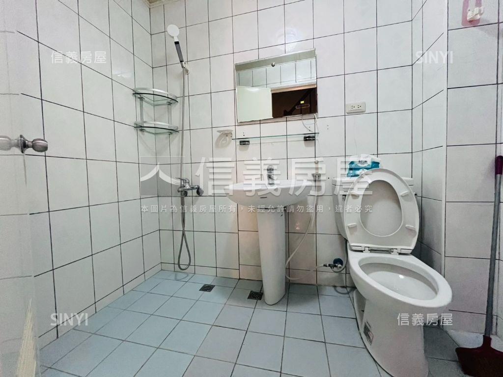 近楊梅交流道邊間４房透天房屋室內格局與周邊環境