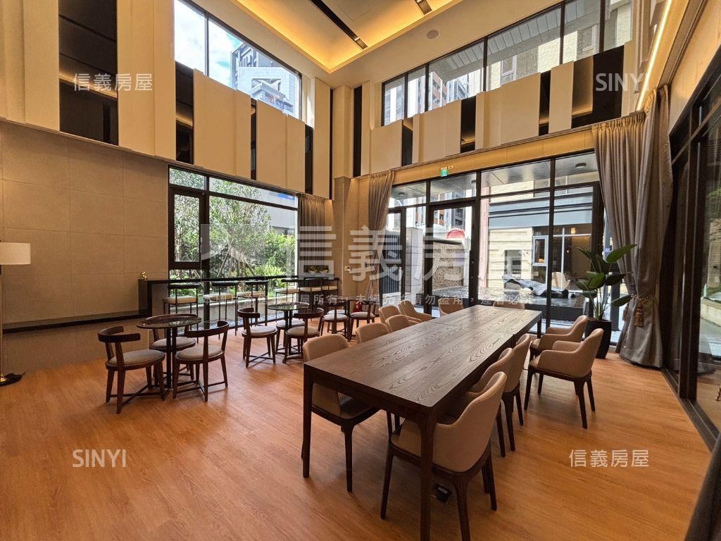 國王小資宅房屋室內格局與周邊環境