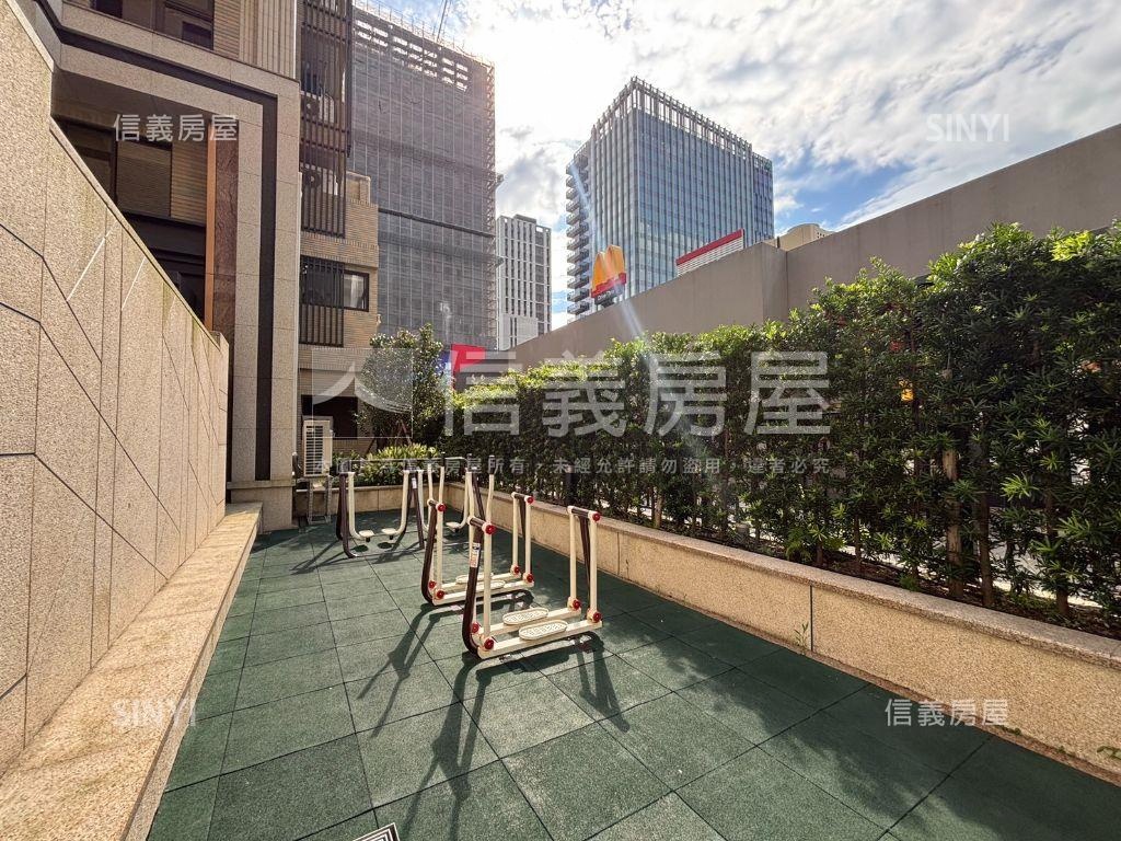 國王小資宅房屋室內格局與周邊環境