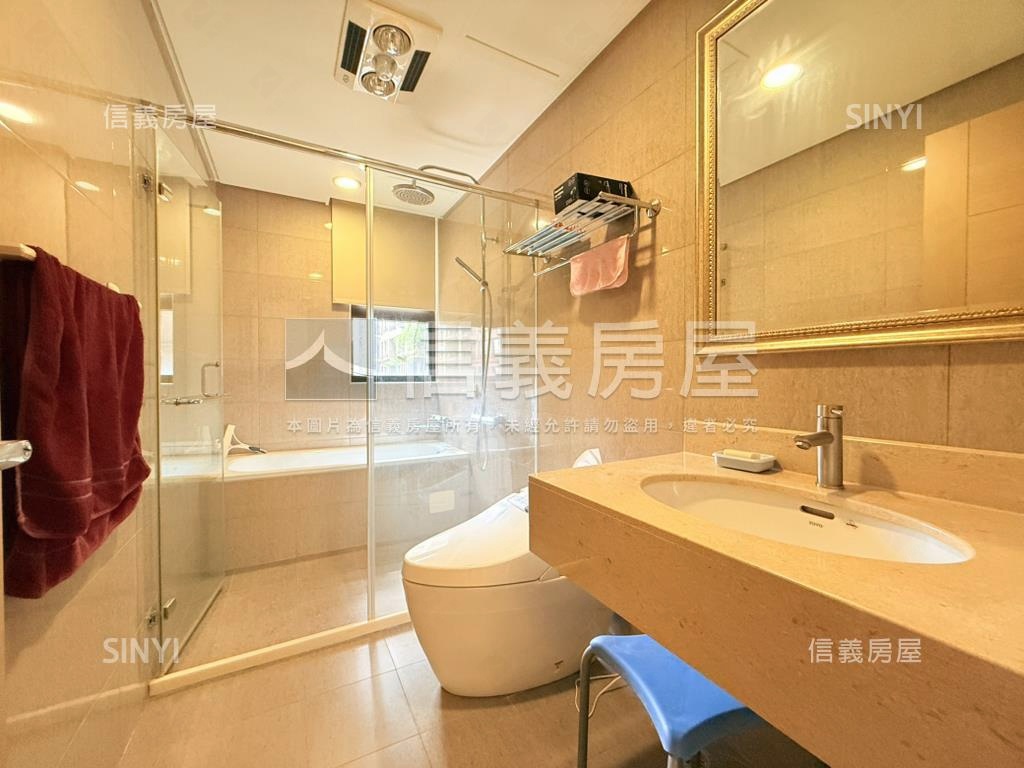 國際館品味４房房屋室內格局與周邊環境