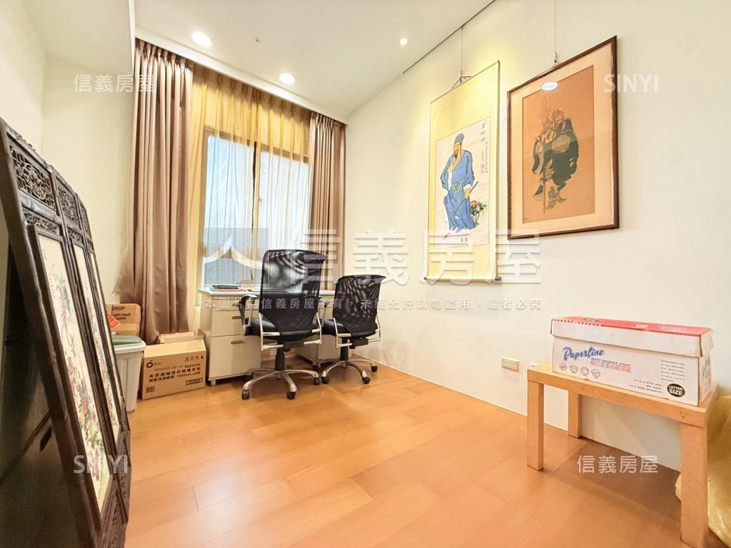 國際館品味４房房屋室內格局與周邊環境