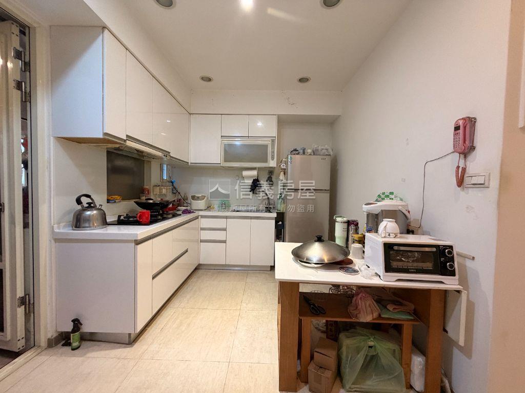 低總價美一樓房屋室內格局與周邊環境