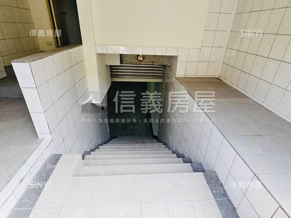 南京三民★捷運一樓房屋室內格局與周邊環境
