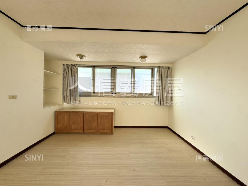 現代經典高樓四房大平車房屋室內格局與周邊環境