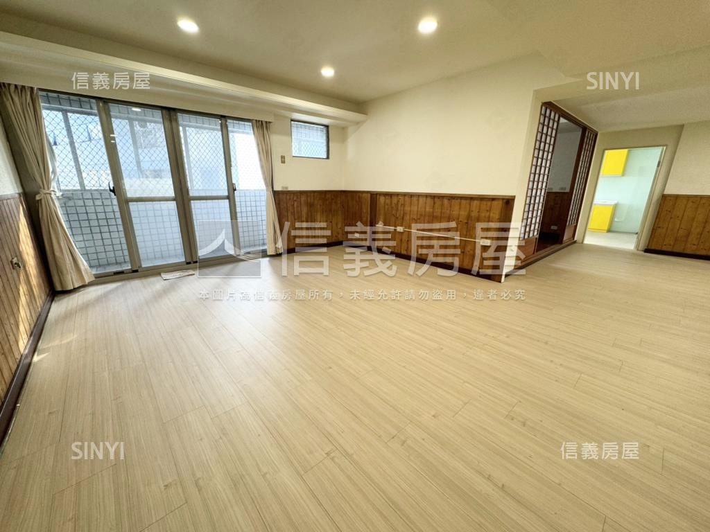 現代經典高樓四房大平車房屋室內格局與周邊環境