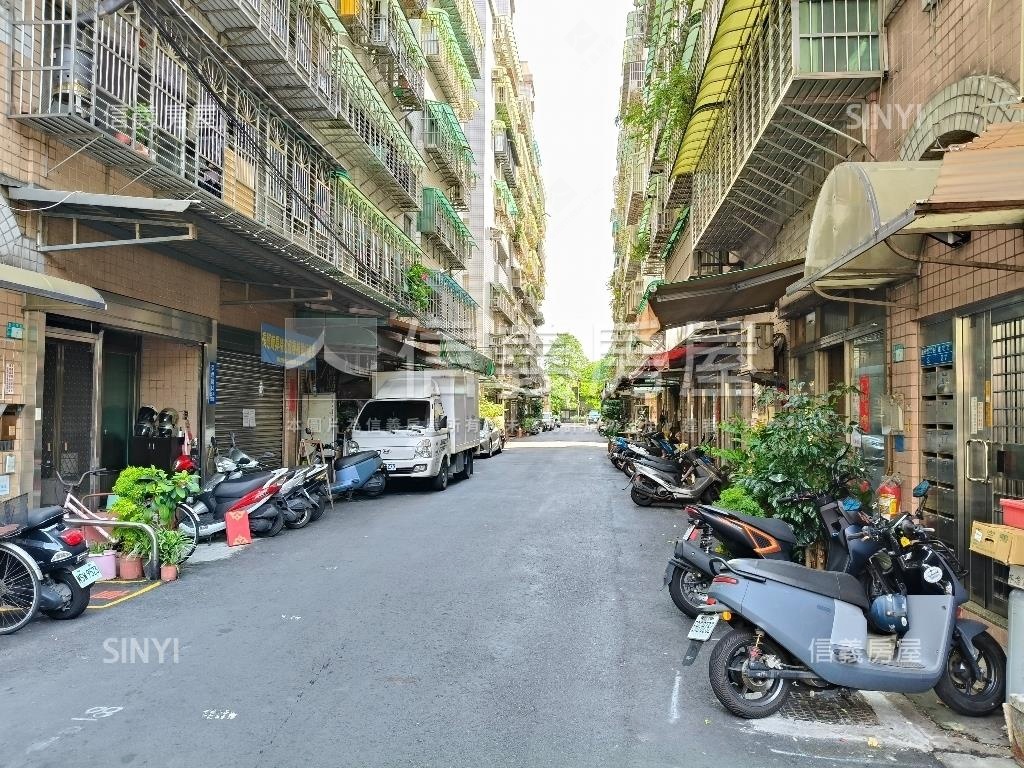降價建安街多功能邊間一樓房屋室內格局與周邊環境