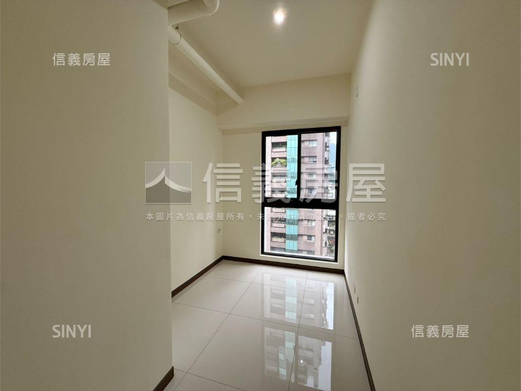 ｛松德８８｝全新２房發樓房屋室內格局與周邊環境