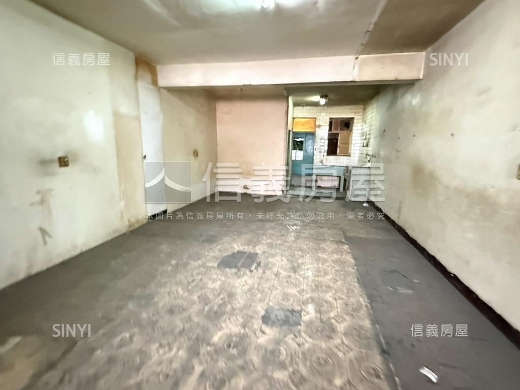 中港麥當勞黃金３樓房屋室內格局與周邊環境