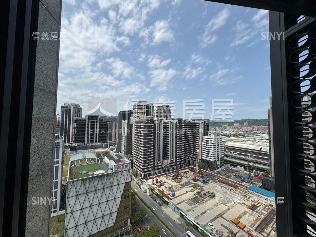 副都心高樓視野好讚房屋室內格局與周邊環境