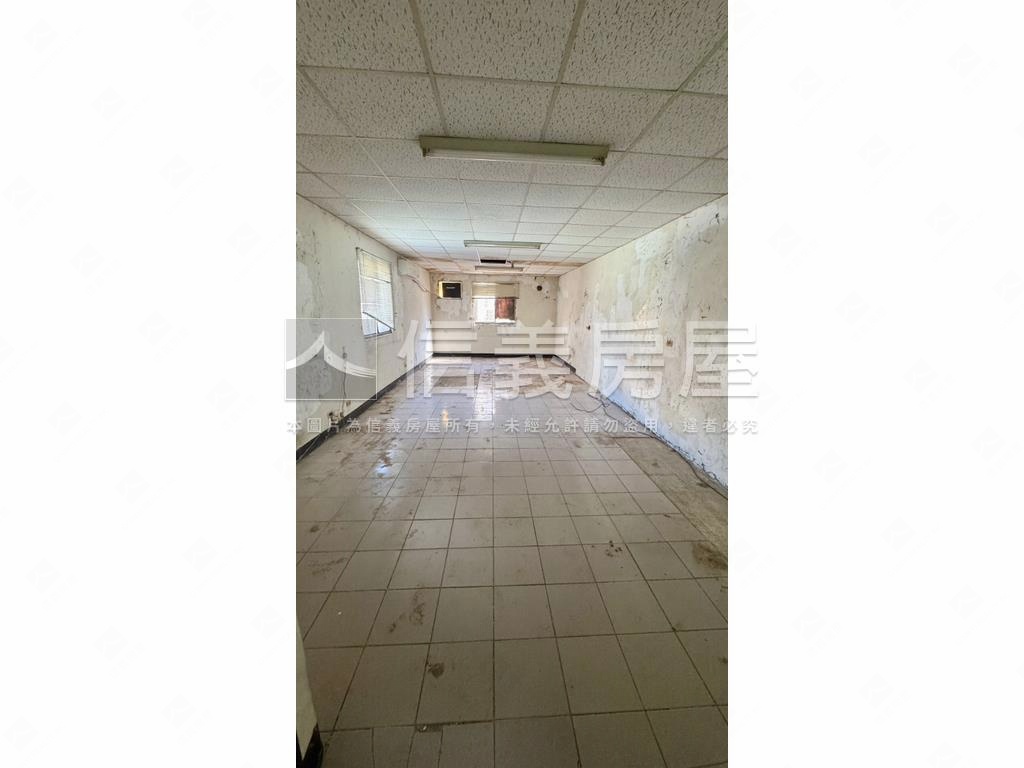 正國光路透店房屋室內格局與周邊環境