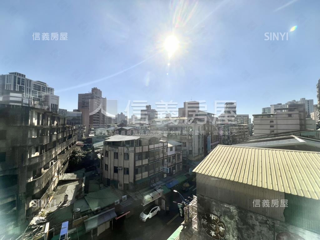 頂溪捷運低總價美套房房屋室內格局與周邊環境