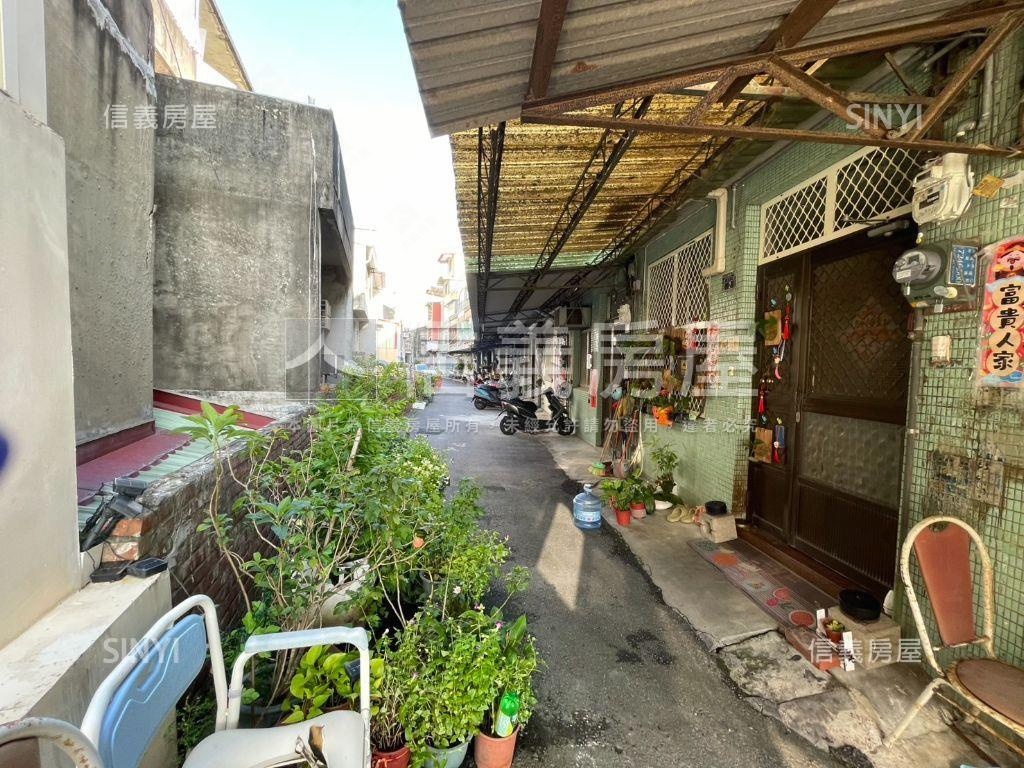 公園路小資透天房屋室內格局與周邊環境