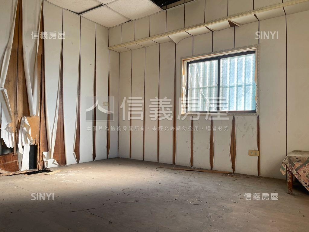 公園路小資透天房屋室內格局與周邊環境