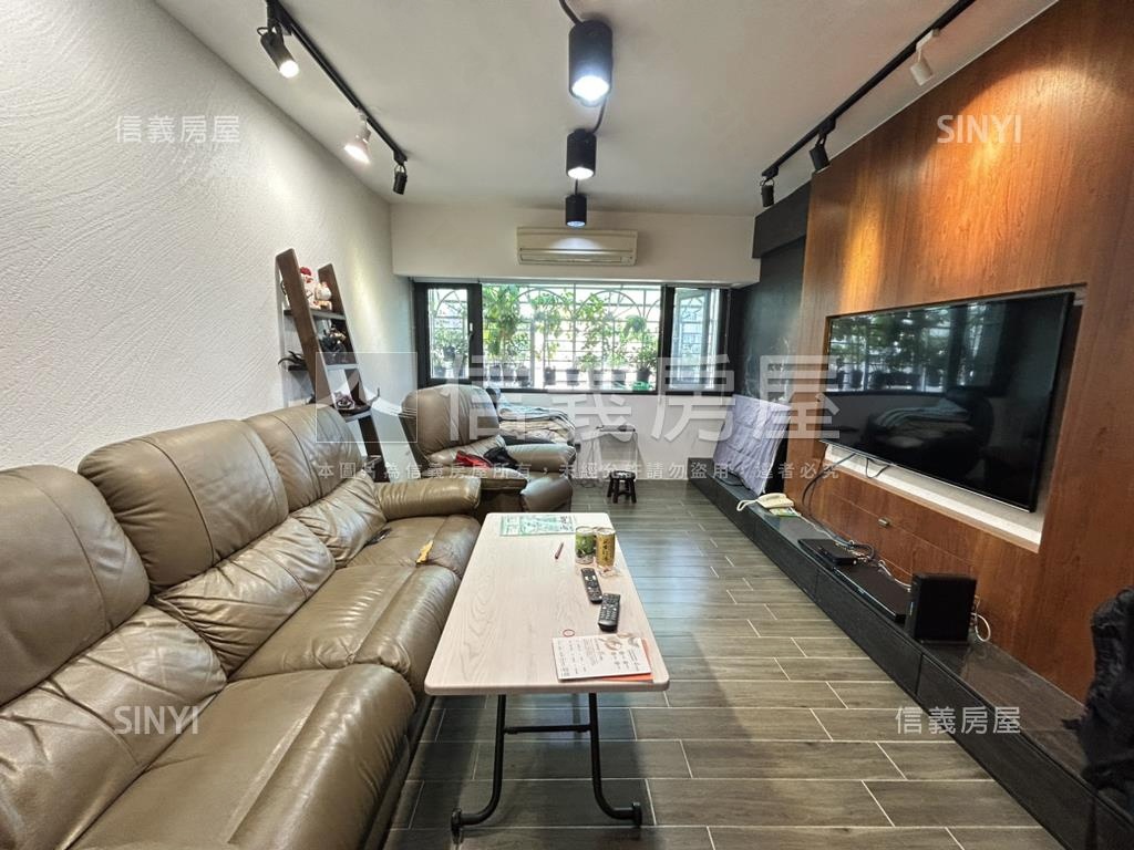 時代精美電梯三房工業風房屋室內格局與周邊環境