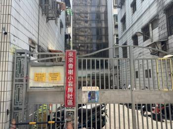 有故事的採光套房