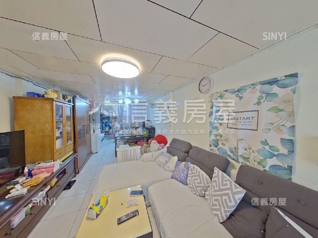 近新和國小捷運旁雙層小品房屋室內格局與周邊環境