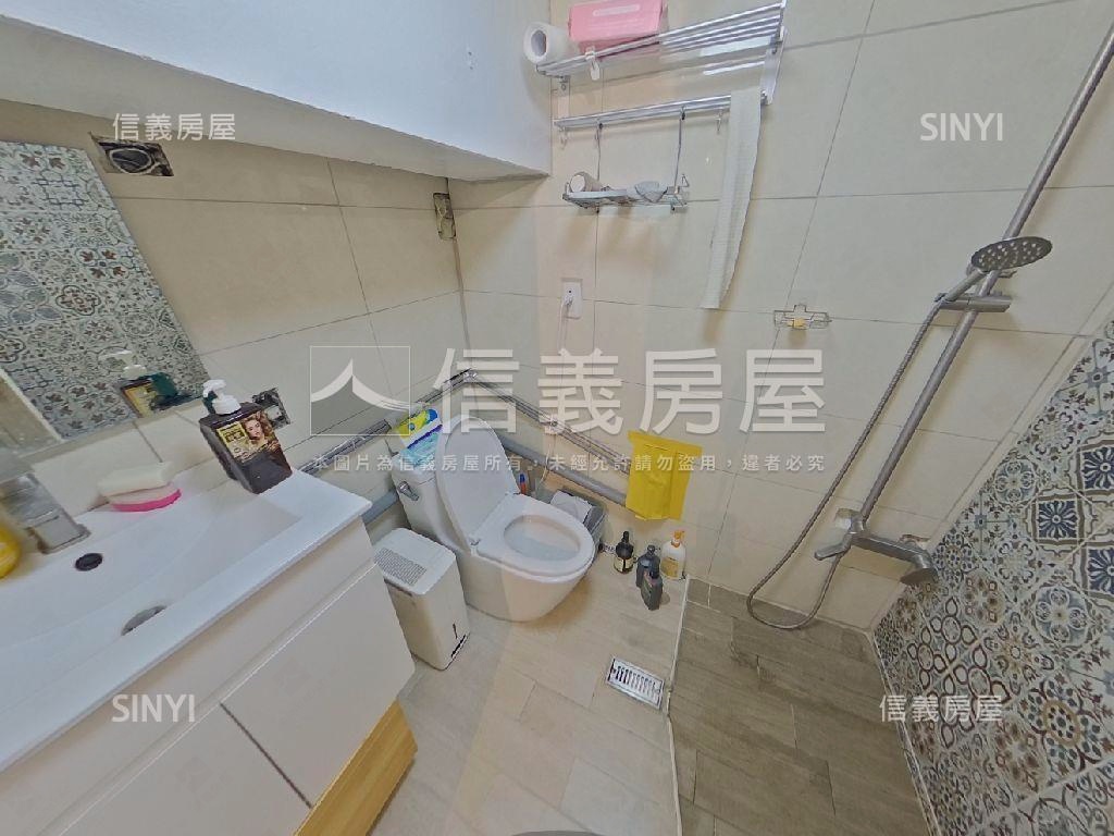 近新和國小捷運旁雙層小品房屋室內格局與周邊環境