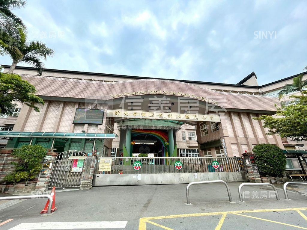 近新和國小捷運旁雙層小品房屋室內格局與周邊環境