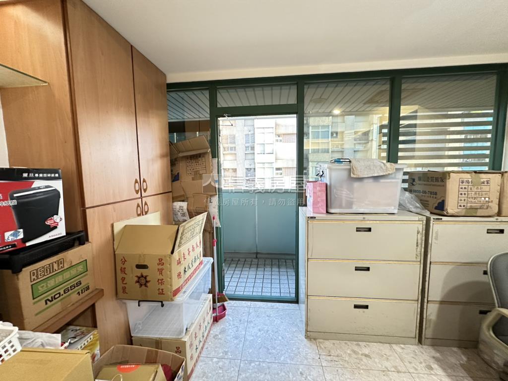 太平洋商務中心商用小辦公房屋室內格局與周邊環境