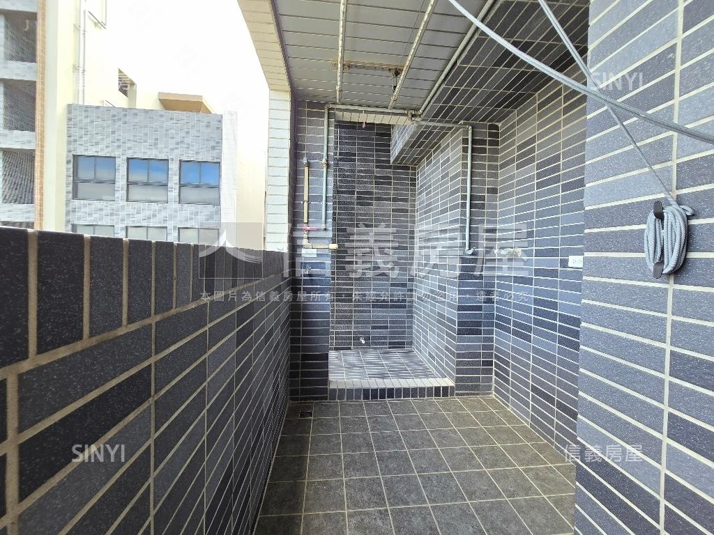 【推薦】和境初見三房車位房屋室內格局與周邊環境