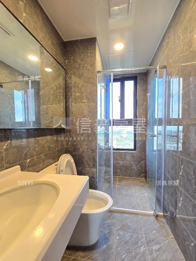 【推薦】和境初見三房車位房屋室內格局與周邊環境