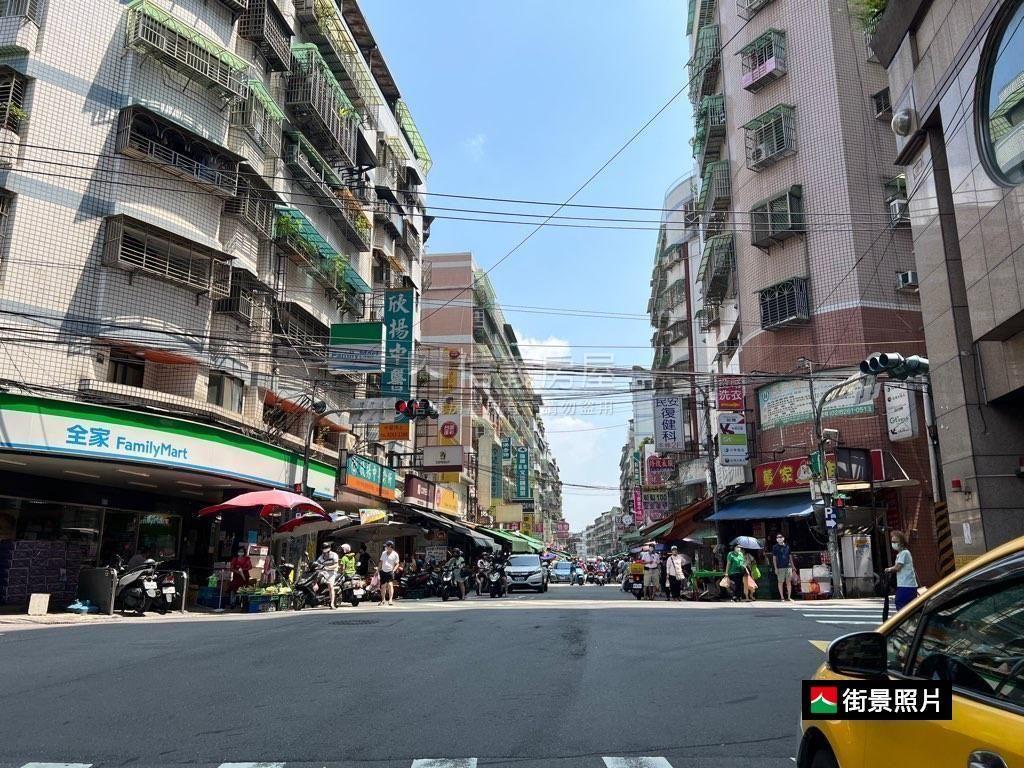 福禧大套房。有陽台房屋室內格局與周邊環境