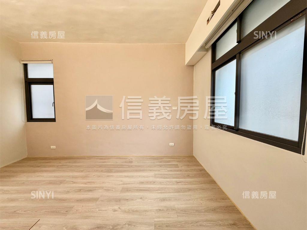 七張捷運旁裝潢美寓房屋室內格局與周邊環境
