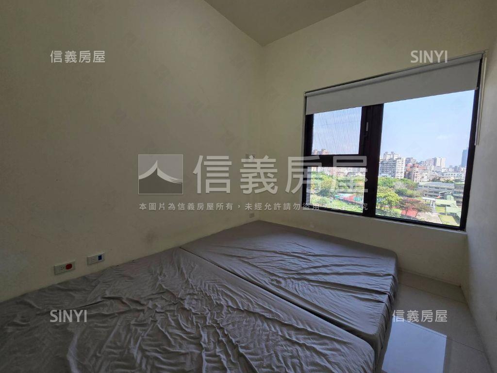 柏克萊心曠神怡川字型兩房房屋室內格局與周邊環境