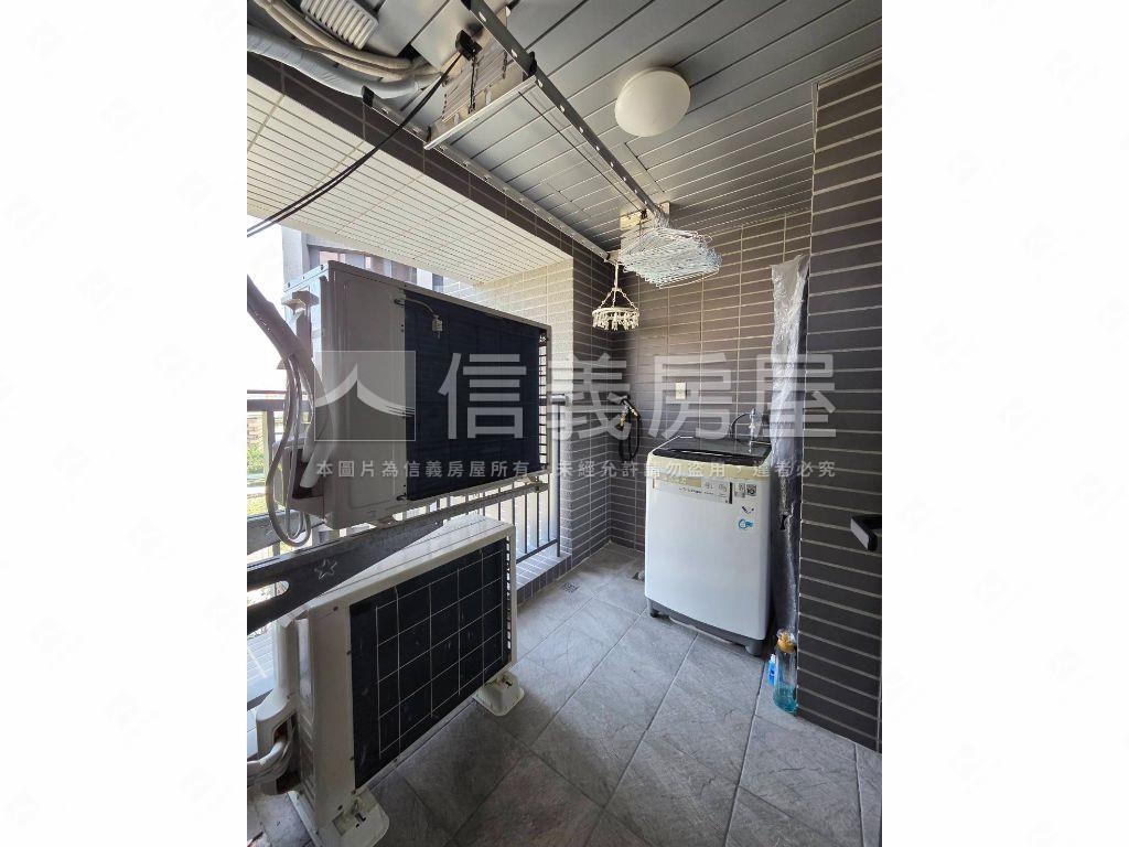 柏克萊心曠神怡川字型兩房房屋室內格局與周邊環境