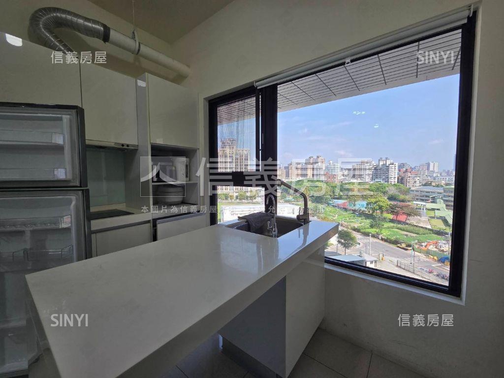 柏克萊心曠神怡川字型兩房房屋室內格局與周邊環境