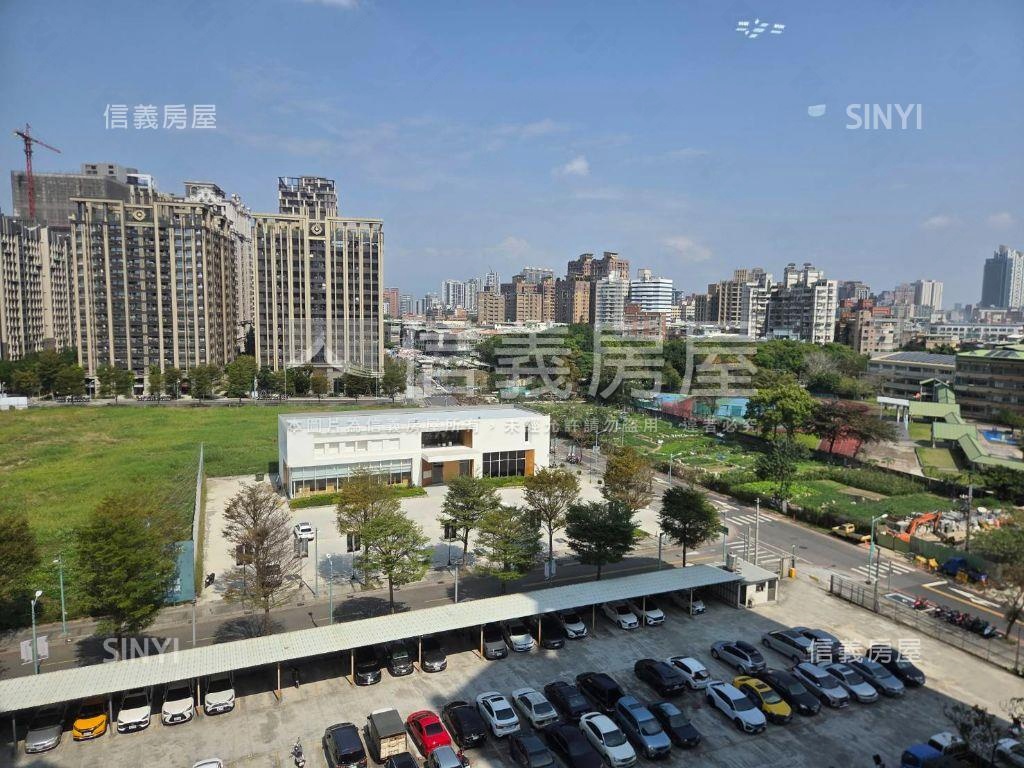 柏克萊心曠神怡川字型兩房房屋室內格局與周邊環境