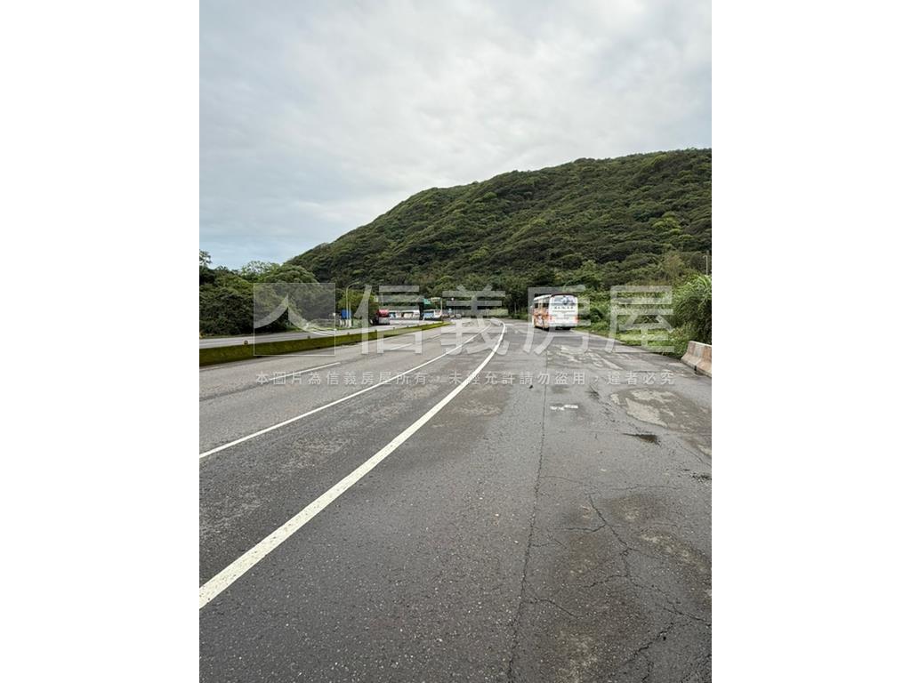 誠意出售土地房屋室內格局與周邊環境