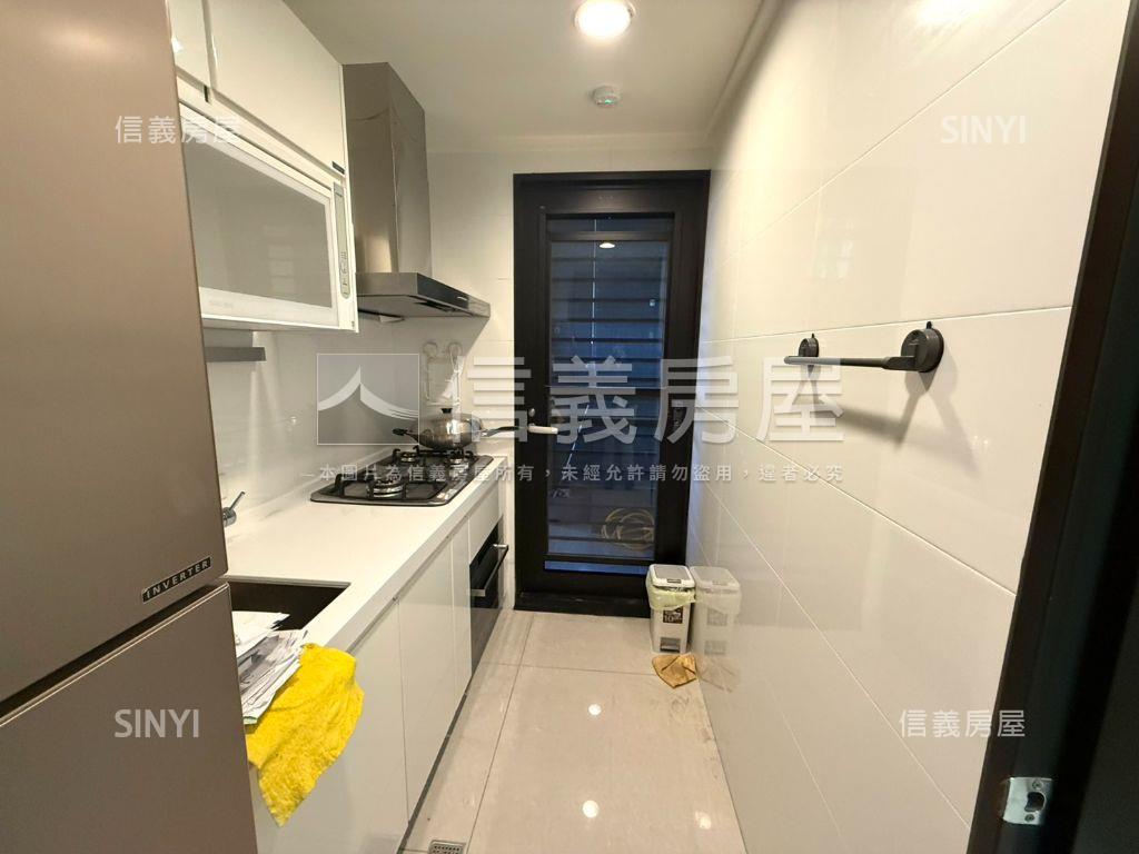 ＣＡＳＡ｜左岸景觀兩房宅房屋室內格局與周邊環境