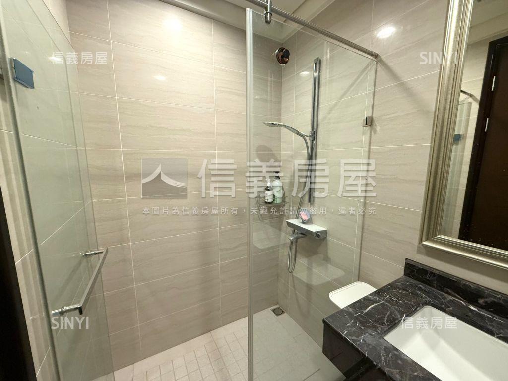 ＣＡＳＡ｜左岸景觀兩房宅房屋室內格局與周邊環境