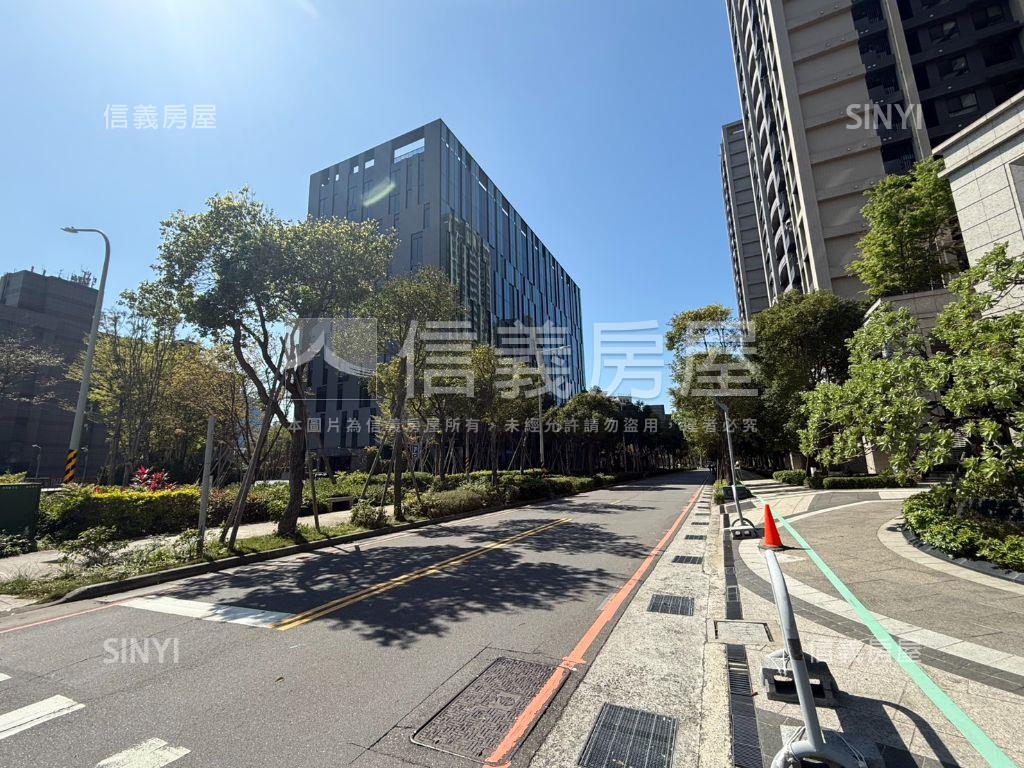 ＣＡＳＡ｜左岸景觀兩房宅房屋室內格局與周邊環境